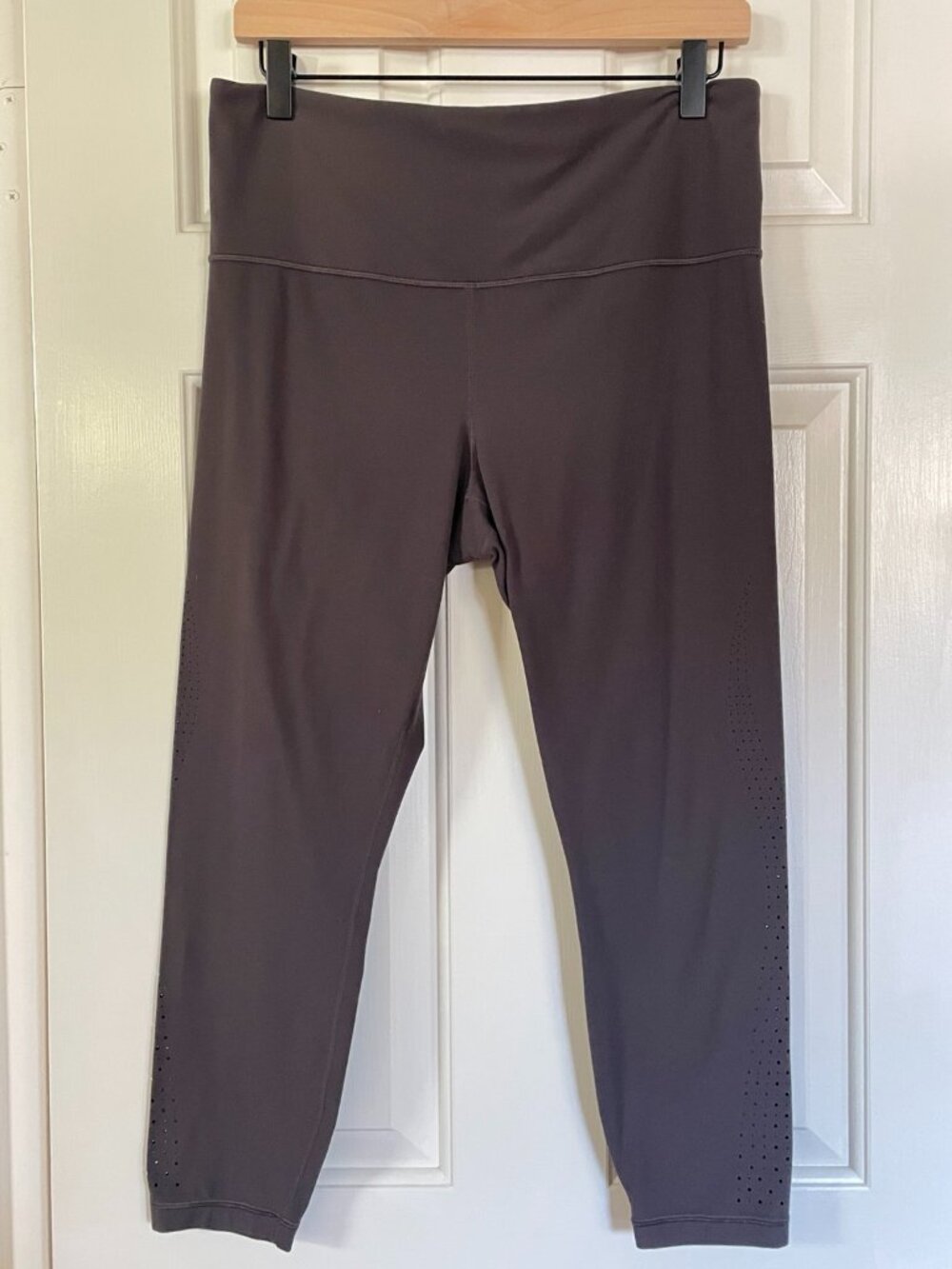 Athleta Elation Lasercut 7/8 Leggings Shale Gray Large